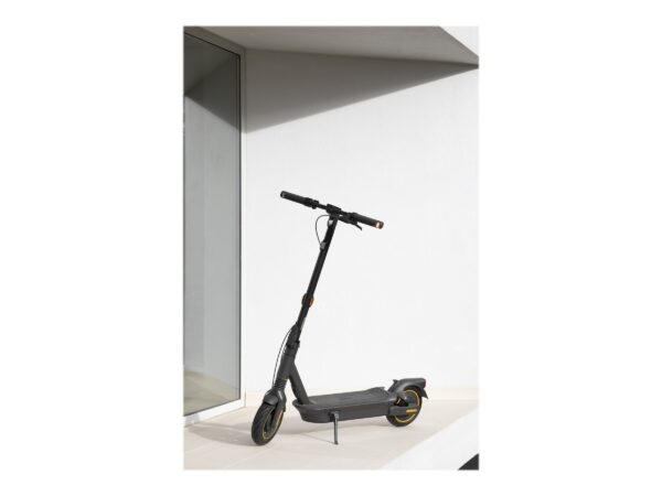 электросамокат Segway-Hинeбот MAX G2 E — изображение 6